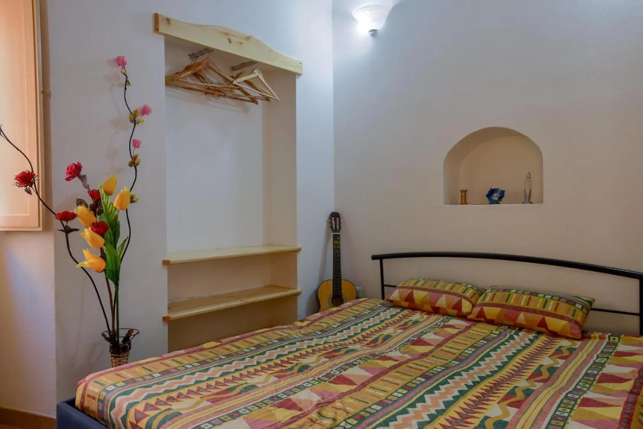 El Dorado Apartment Alghero 0*,  Italia
